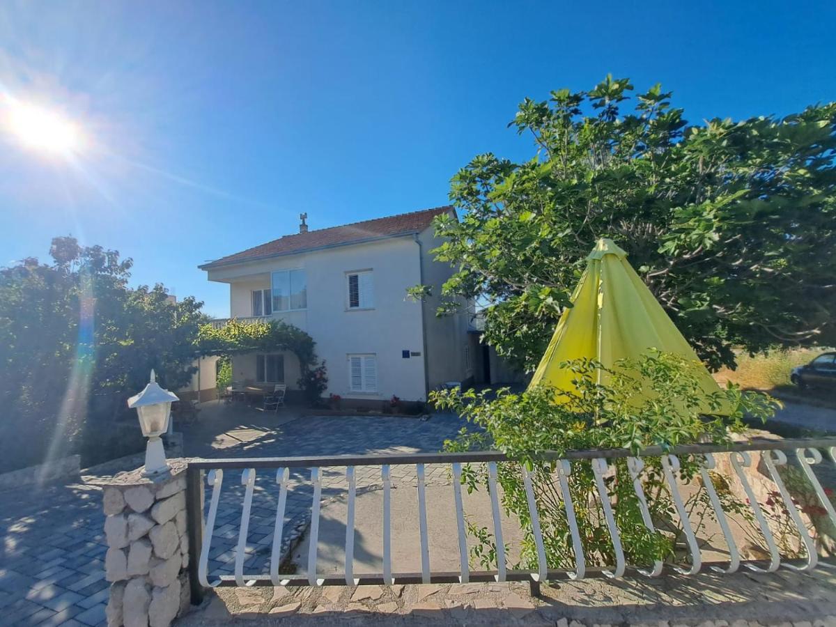 Holiday Room Macukin Брела Екстер'єр фото